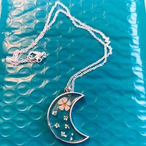 Moon Shaped Flower Pressed Necklace